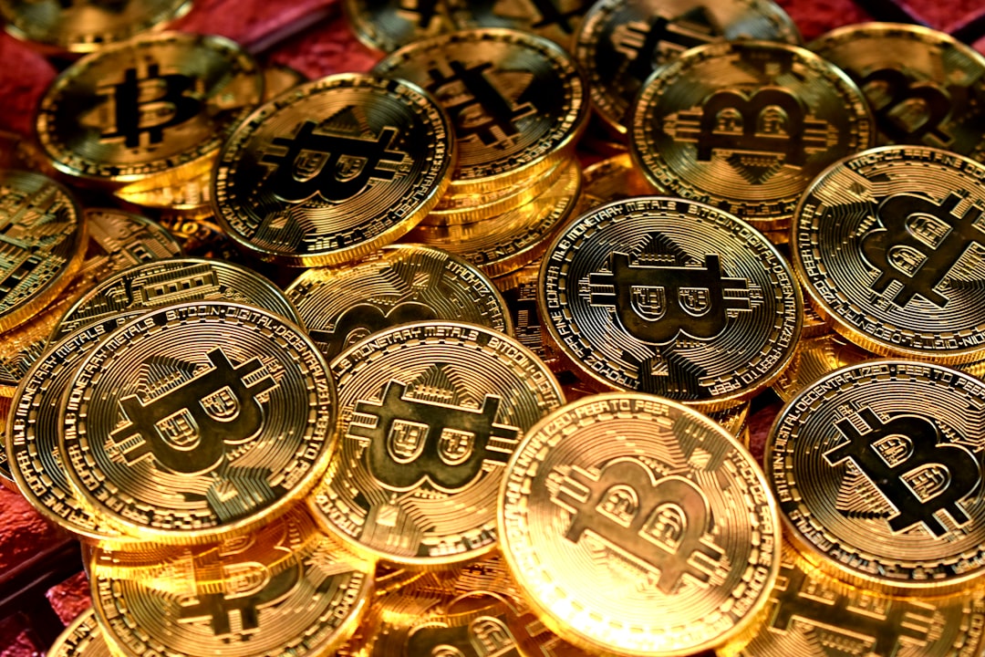 Биткойн впервые с мая пробил $80 тысяч на волне восстановления крипто