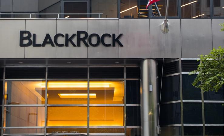 BlackRock спасает Bitcoin ETF: IBIT принёс $665 млн за день