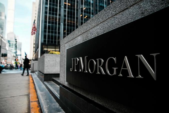 JPMorgan: «просто ИИ» больше не закрывает крупные кредиты