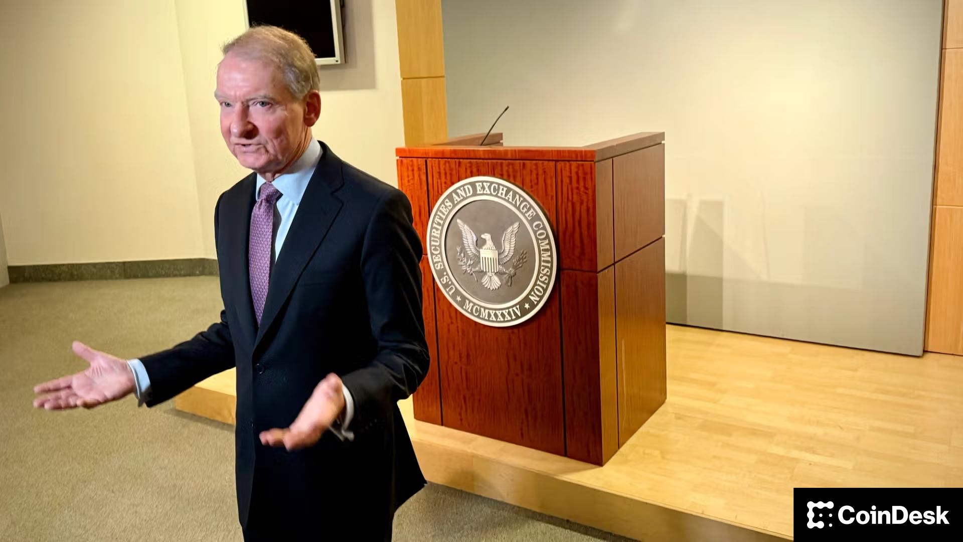 SEC разрешил торговлю токенизированными акциями США — кто выиграет