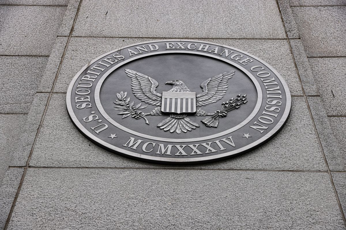 SEC проверяет Situational Awareness после краха AI-фонда