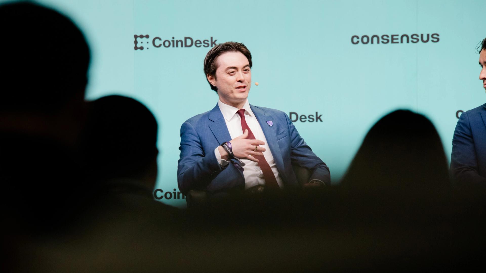 Stand With Crypto назвала 32 конгрессмена, которых поддержит в 2024