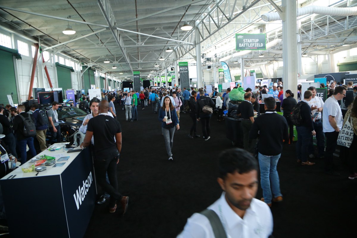 TechCrunch Disrupt 2026: последний день регистрации на выставку